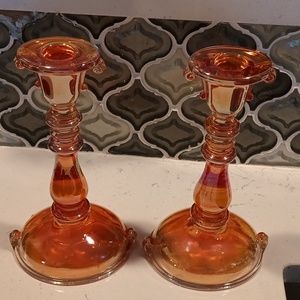 Set of 2 beautiful vintage candle holder